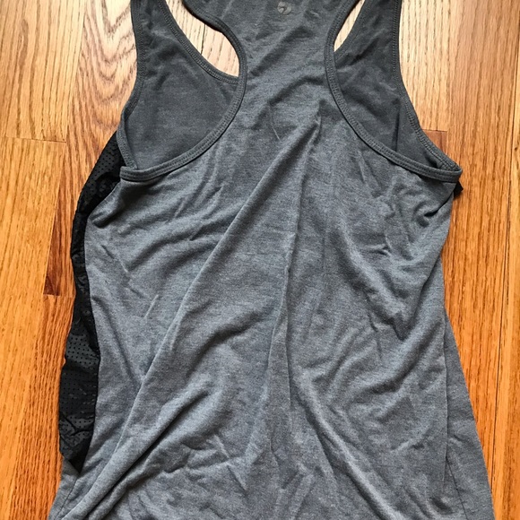 Oiselle Grey Tank - Picture 3 of 4
